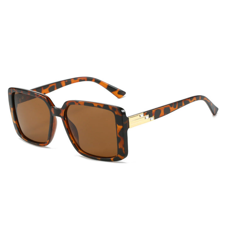 Women's fashionable square sunglasses with trendy details Kalsten