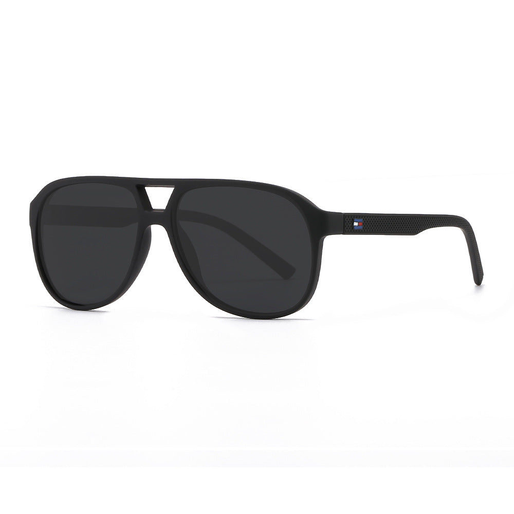 Ladies sporty sunglasses in modern style Kalsten