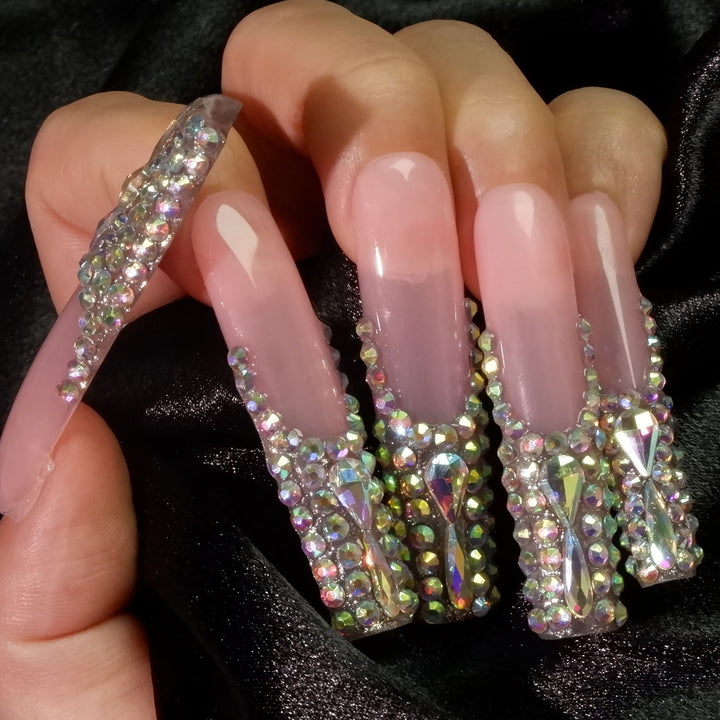 3D Decorative Press-On Nail Extensions with Sparkling Gem Accents Kalsten