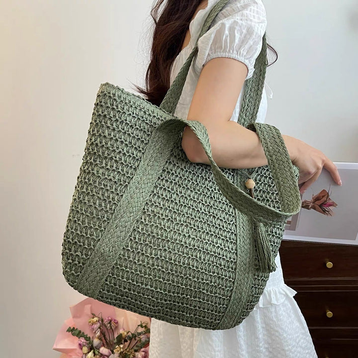 Elegant Shoulder Bag Made of Woven Straw Kalsten