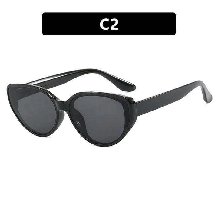 Ladies Cat-Eye Sunglasses with fashionable tortoiseshell pattern and UV protection Kalsten
