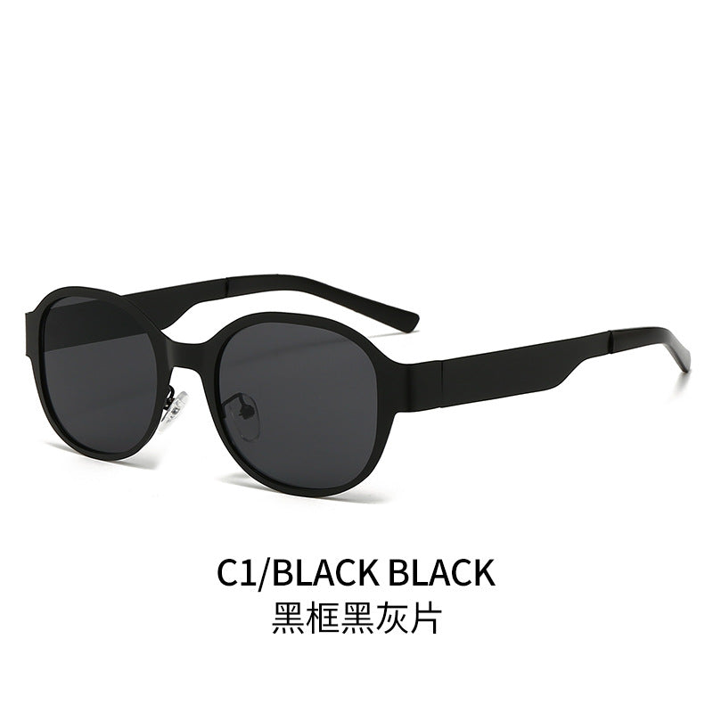 Women's Fashion Sunglasses in Stylish Accent Design Kalsten