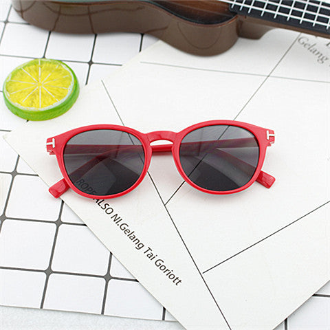 Women fashion sunglasses with elegant, round design Kalsten