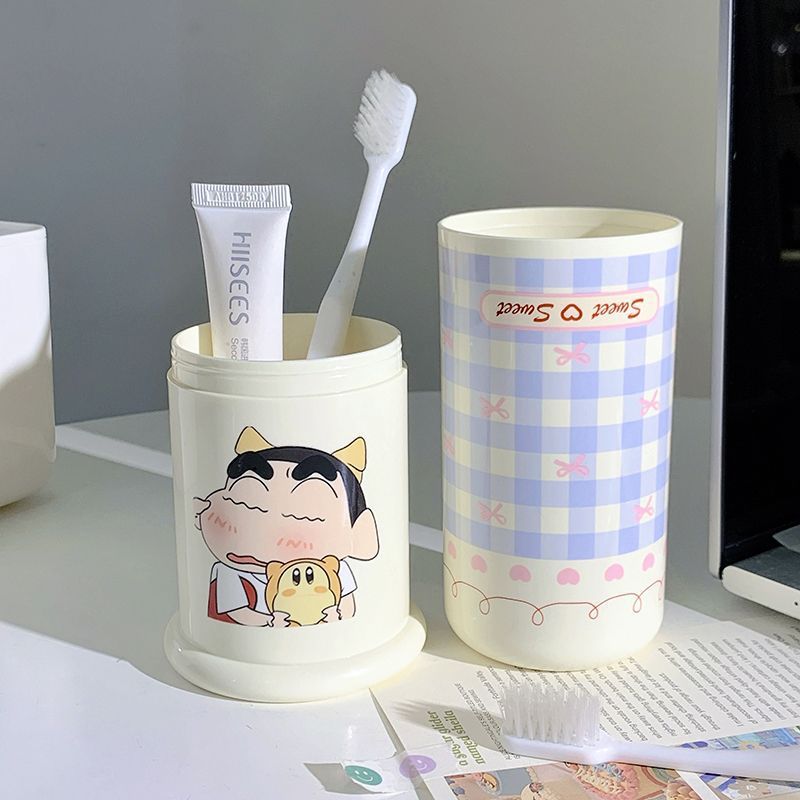 Versatile and Attractive Toothbrush Holder Kalsten