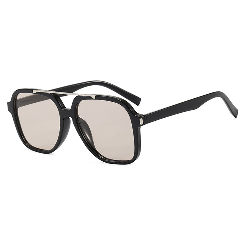 Women's square sunglasses with protective UV filter and elegant frame Kalsten