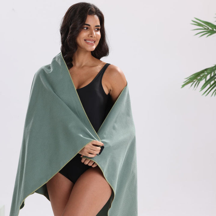 lightweight and quick-drying beach towel Kalsten