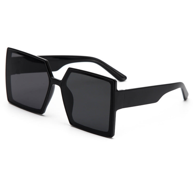 Women's Fashionable oversized sunglasses in modern hexagon design Kalsten