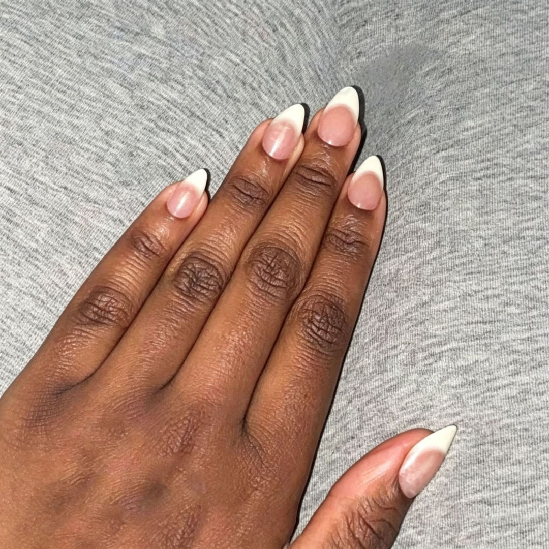 Elegant Nail Art Kalsten