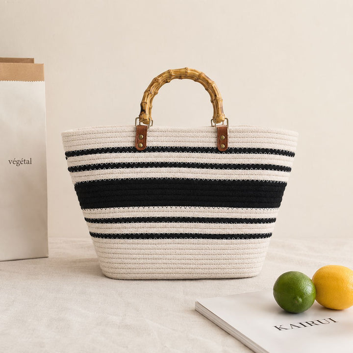 Stylish basket bag with bamboo handles Kalsten