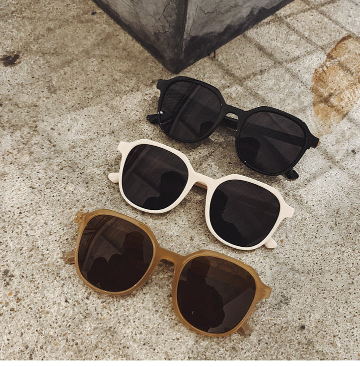 Fashionable sunglasses with square frame Kalsten