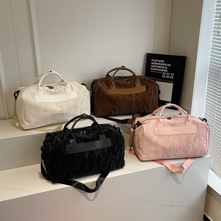 Sporty Travel Bag With Stylish Folding Design Kalsten