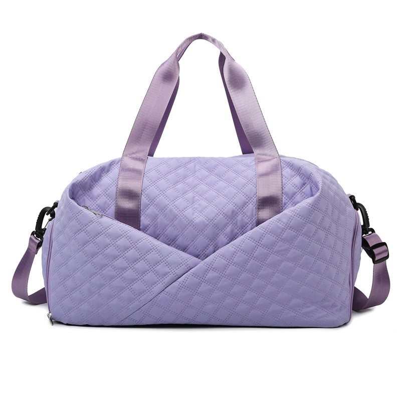 Sporty travel bag with elegant quilted pattern Kalsten