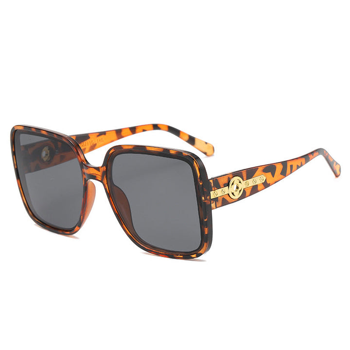 Women's fashionable square sunglasses with luxurious details Kalsten