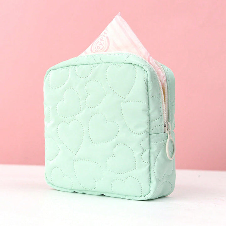 Practical cosmetic bag with heart motif Kalsten