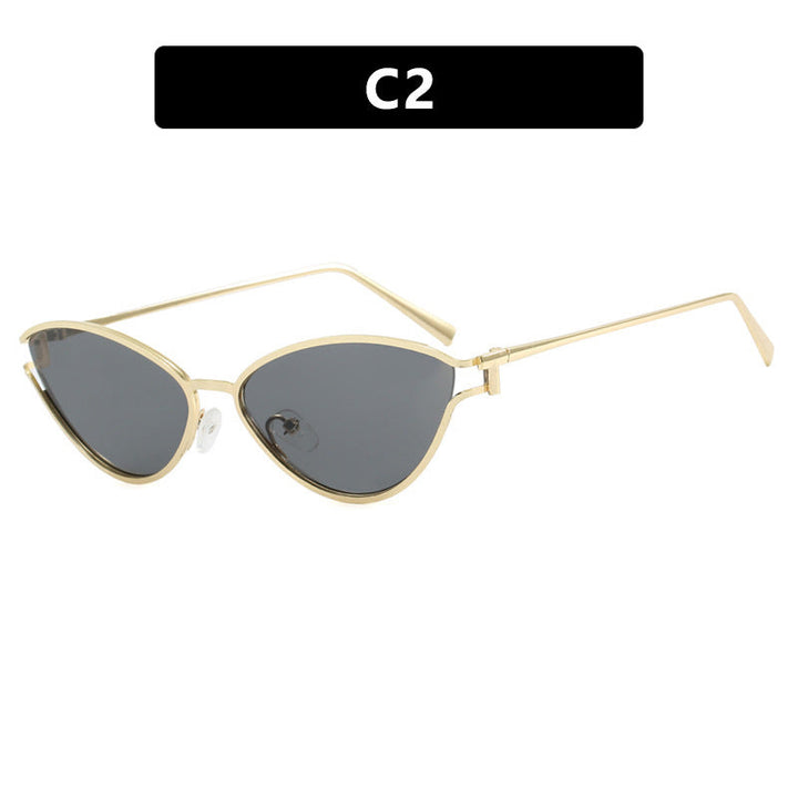 Ladies Cat-Eye Sunglasses in Elegant Gold Frame Kalsten