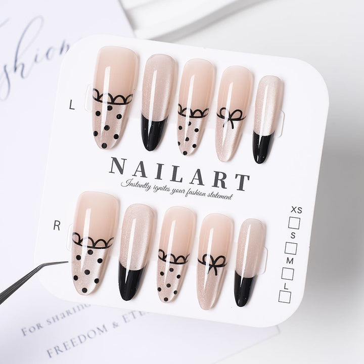Long-lasting and Decorative Art Nails Kalsten