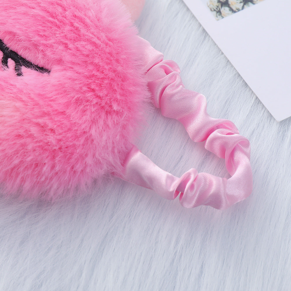 Women's plush-filled unicorn sleep mask with 3D horn, embroidered eyelashes and adjustable satin band Kalsten