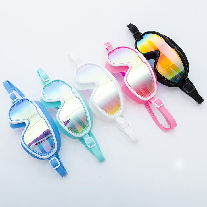 Ergonomic swimming goggles with mirrored field of view Kalsten