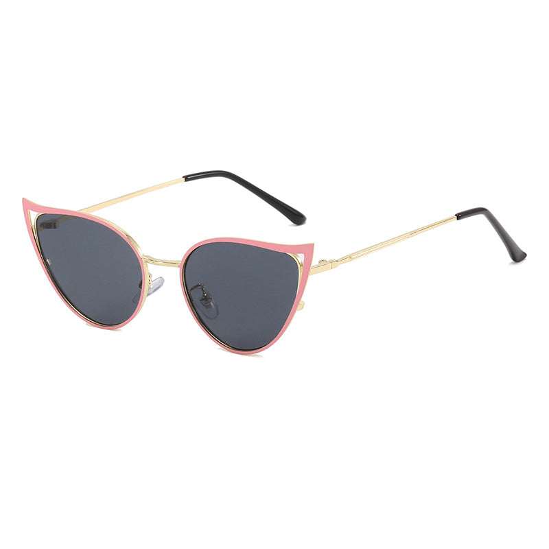 Women's Cat-Eye Sunglasses with Elegant Metal Frame and UV Protection Kalsten