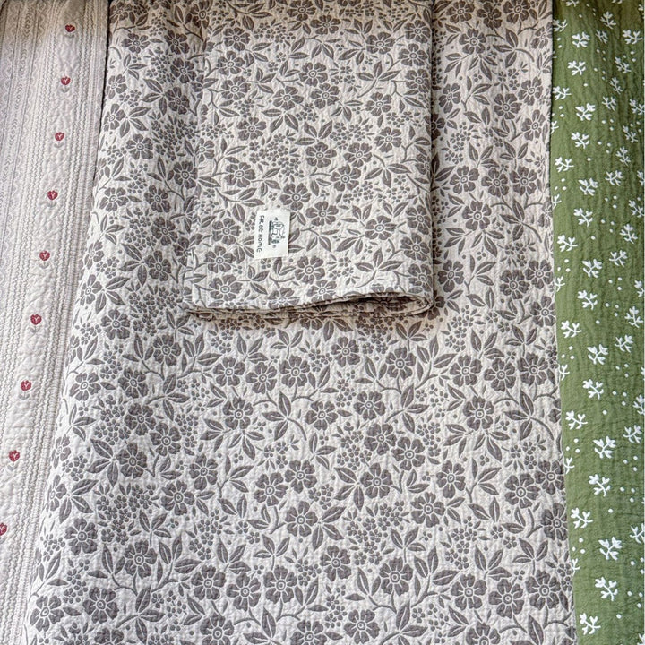 Ladies cuddly blanket with cute horse motif Kalsten