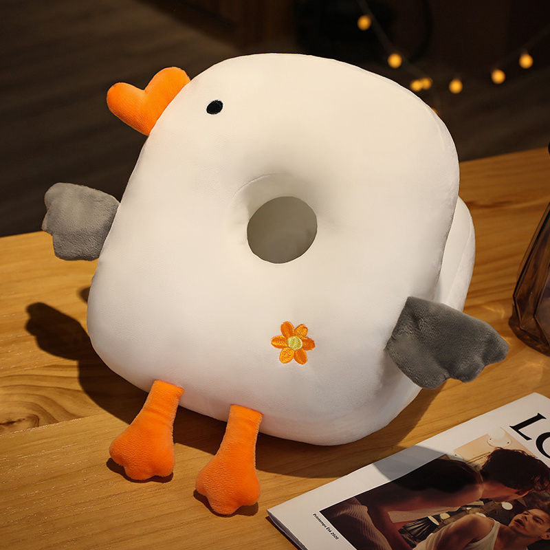 Plush seat cushion with ergonomic design Kalsten