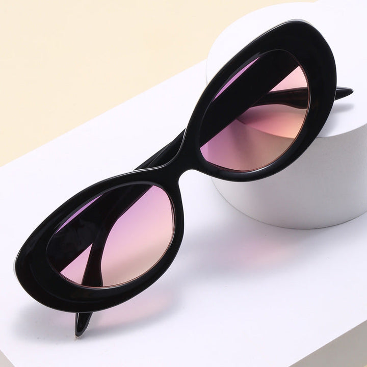 Women's elegant retro sunglasses with UV protection Kalsten