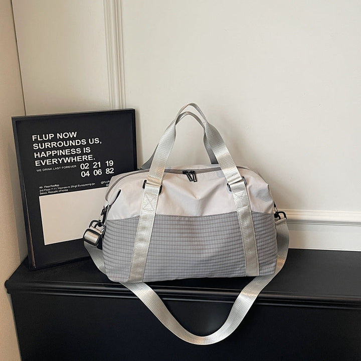 Versatile sports and travel bag with breathable material and robust design Kalsten