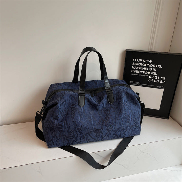 Sporty travel bag with innovative design Kalsten