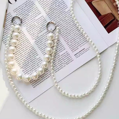 Elegant Pearl and Chain Necklace Acalora