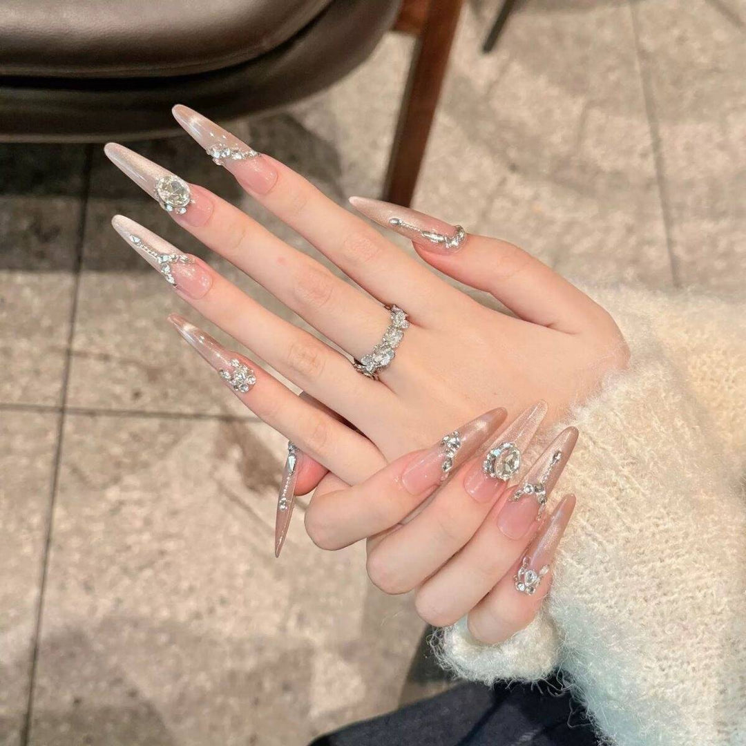 Artistic Ocean-Inspired Press-On Nail Design Kalsten