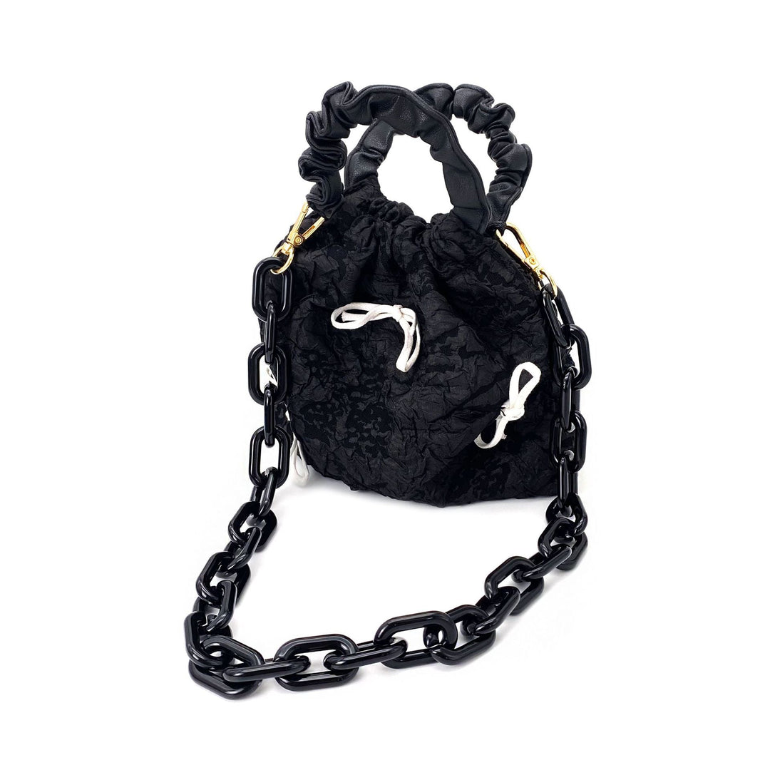 Modern Chain Eyewear Holder Kalsten