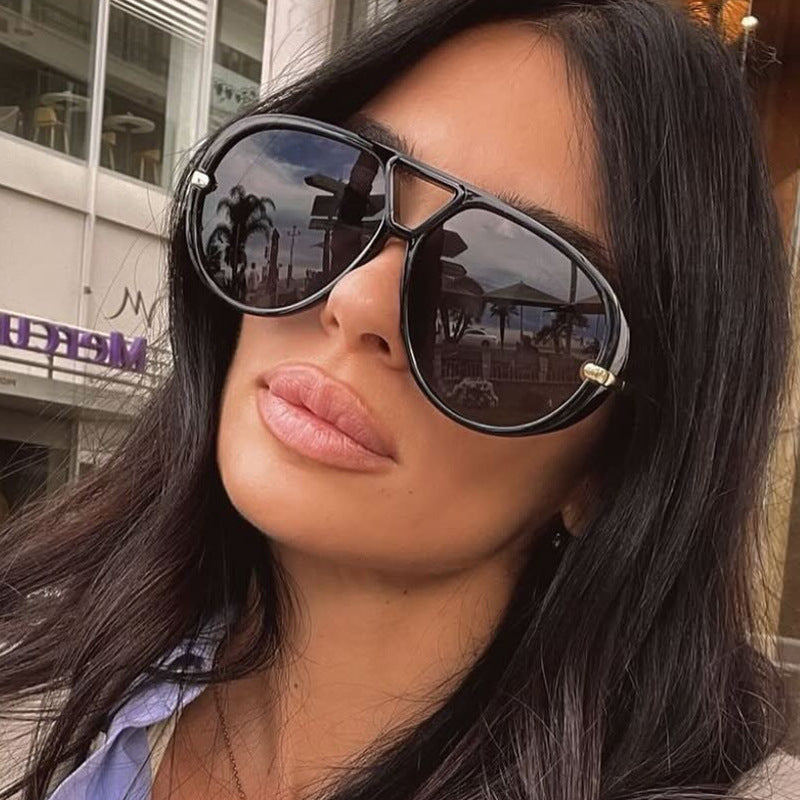 Women's fashionable large sunglasses with elegant frame and protective lenses Kalsten
