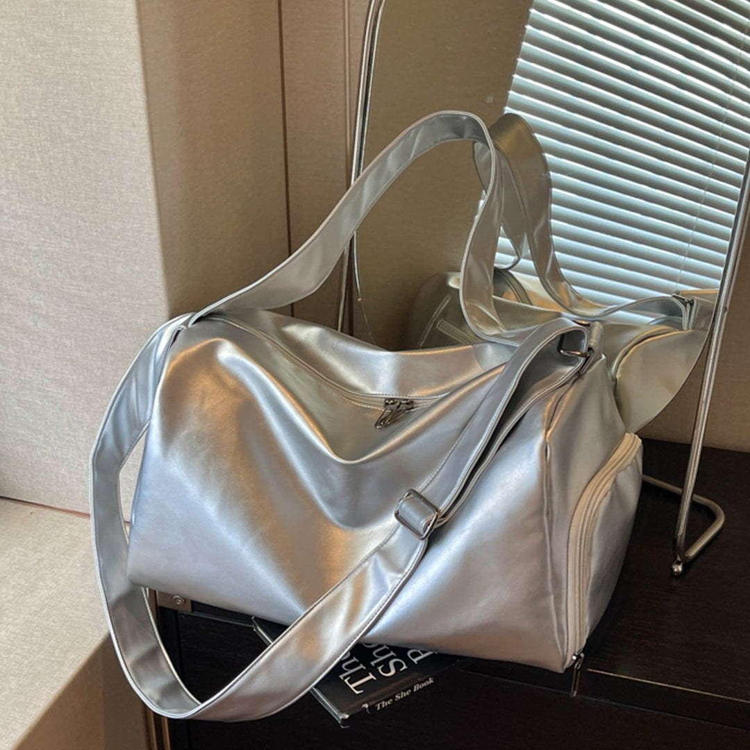 Elegant and Functional Travel Bag Kalsten