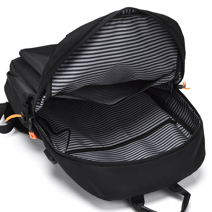 Backpack with innovative compartments and optimized ergonomics Kalsten