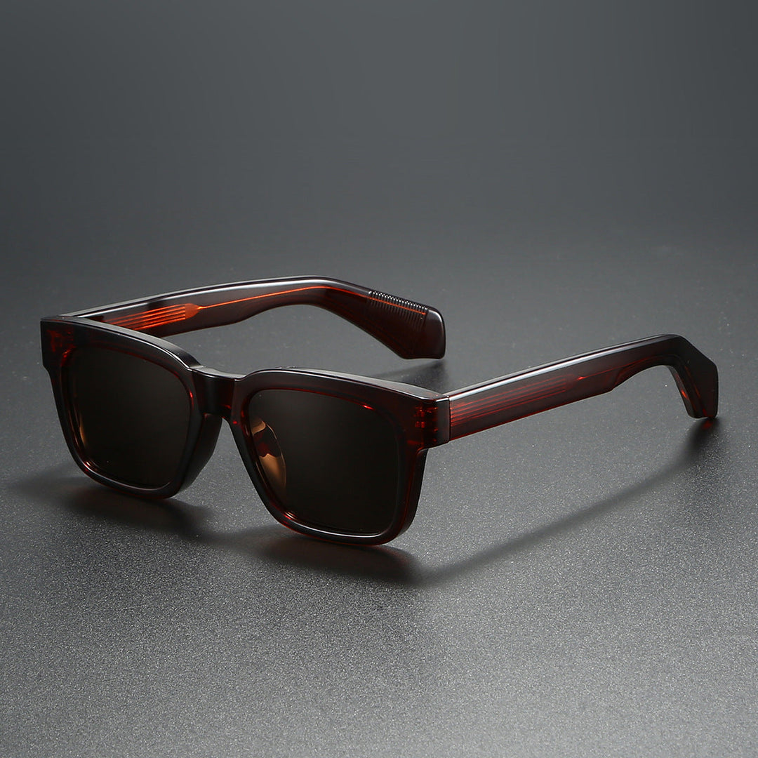 Women's square sunglasses with distinctive tortoiseshell pattern Kalsten