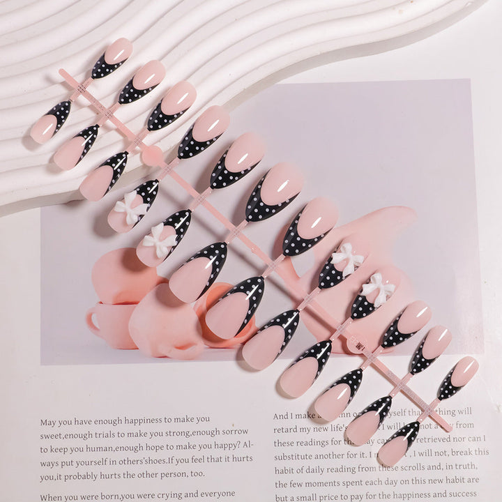Stylish Polka Dot Press-On Nail Set Kalsten