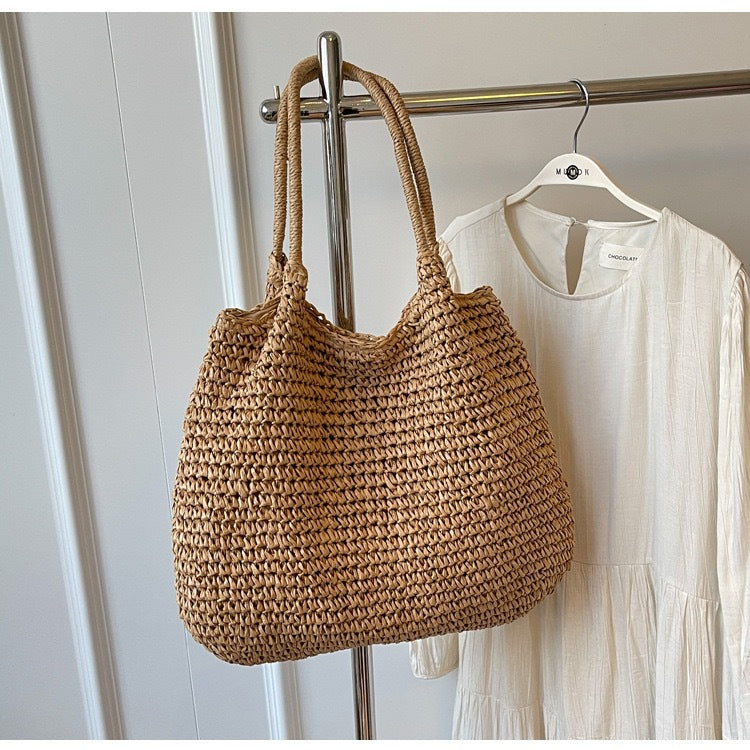 Handbag Made of Handwoven Natural Material with Generous Interior Kalsten