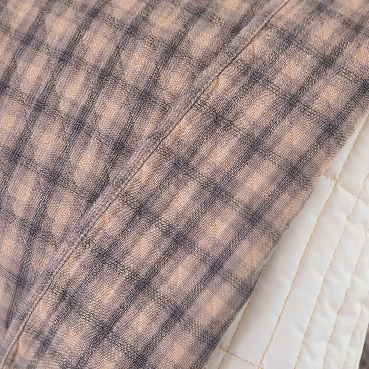 Ladies pillowcases with modern stripe pattern Kalsten