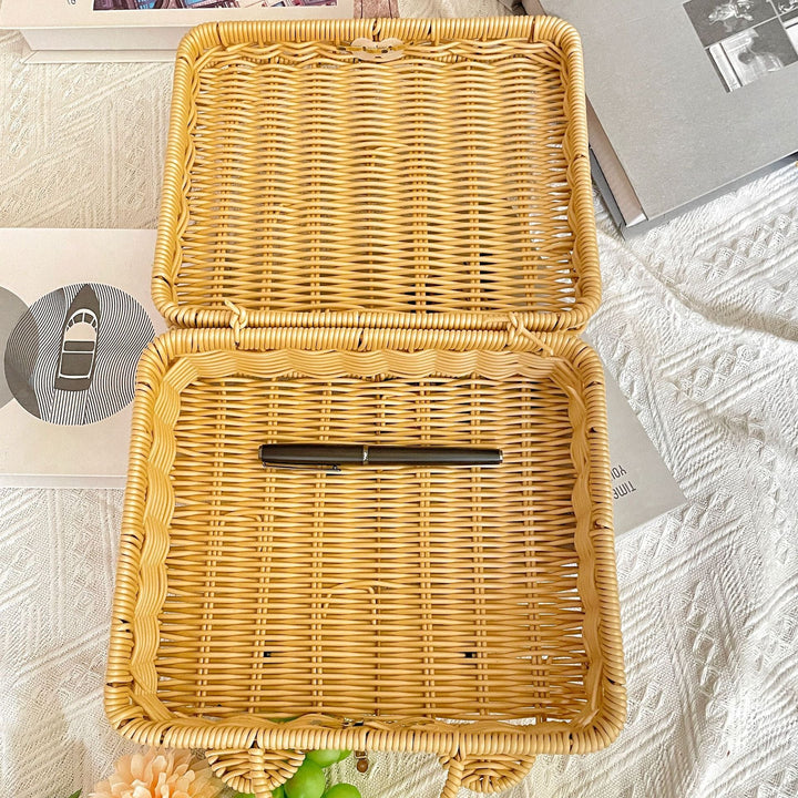 Women Handmade Basket Bag in Bear Design Kalsten