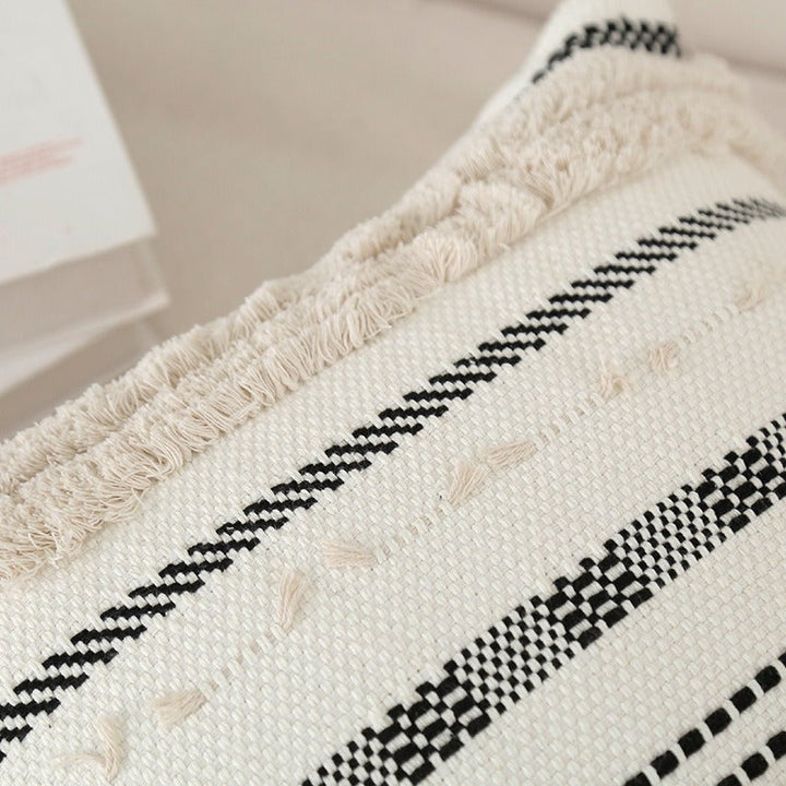 Women's Decorative Pillowcase with Textured Design Kalsten