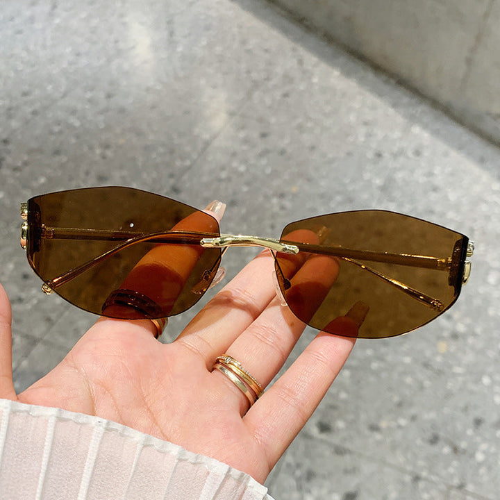 Women's fashionable sunglasses with innovative checkered design Kalsten