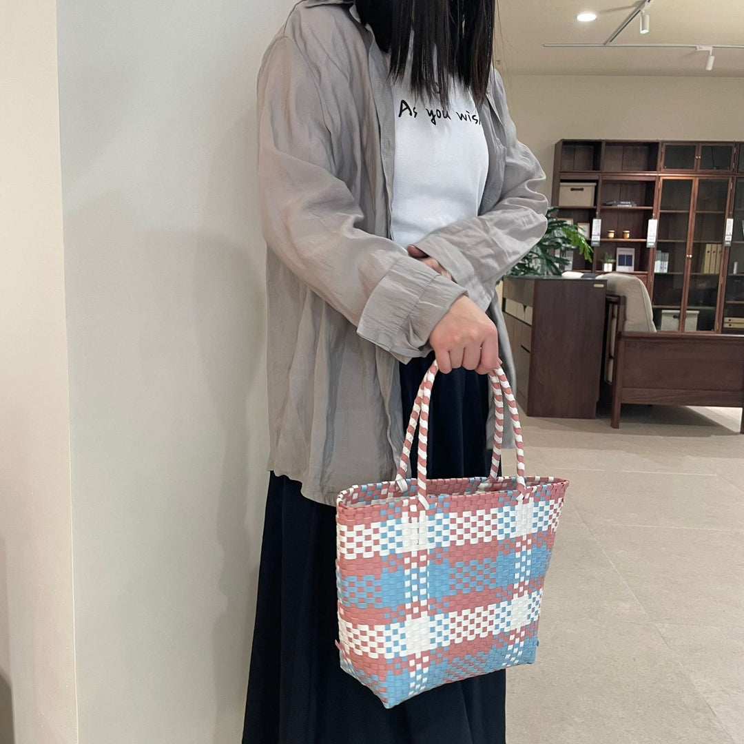 Handwoven leisure bag in modern design Kalsten