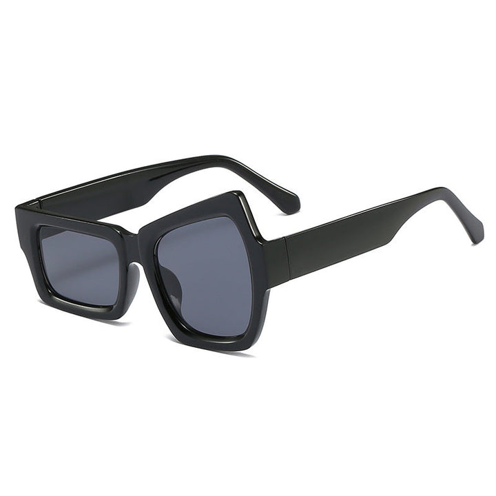 Women's square sunglasses with modern, minimalist design Kalsten