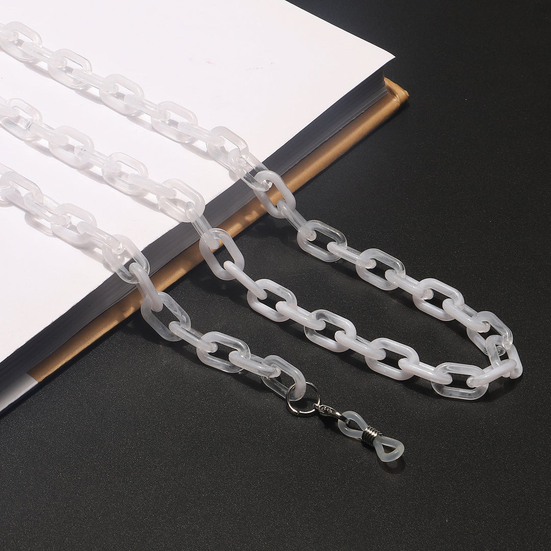 Stylish Chain Eyewear Holder Kalsten