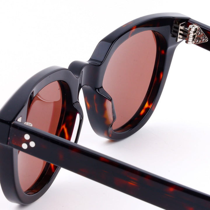 Women's sunglasses in elegant, feminine design with high-quality plastic frame Kalsten