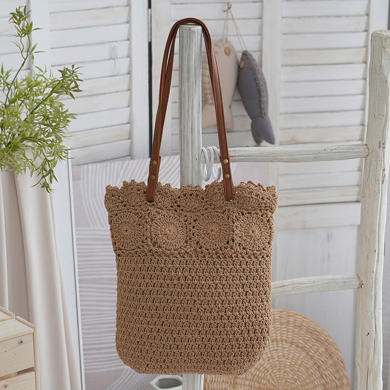 Handwoven bast bag Kalsten