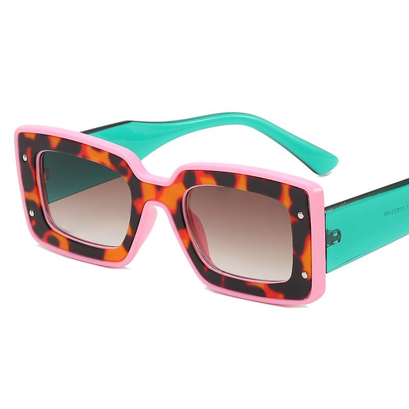 Women Oversized Sunglasses in Modern Square Frame Kalsten