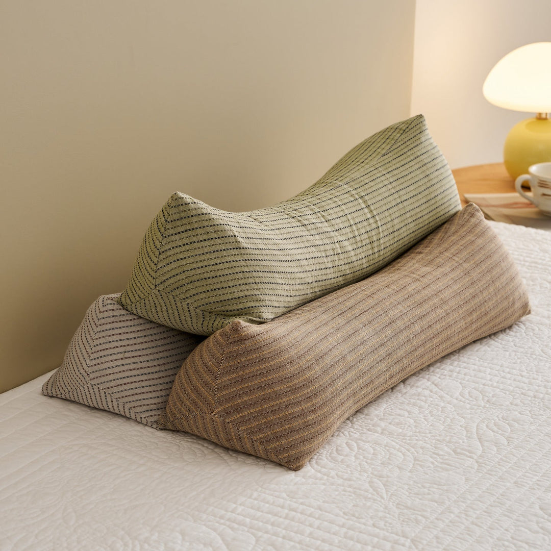 Ergonomic neck support roll with special comfort design Kalsten