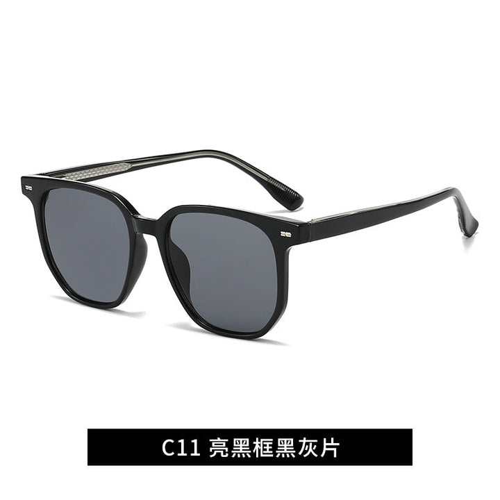 Ladies sunglasses in a modern square frame Kalsten
