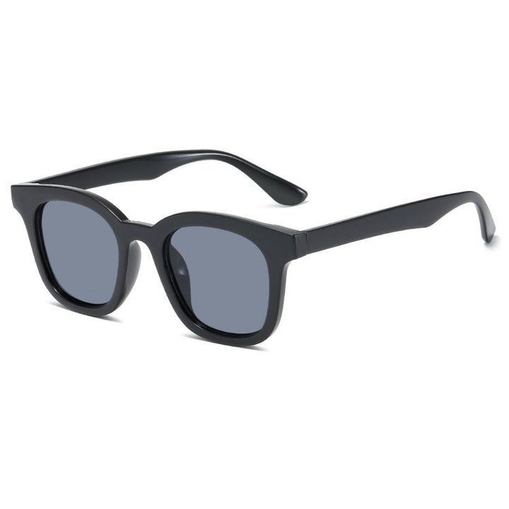 Ladies Fashionable Oversized Sunglasses with Luxurious Design Kalsten
